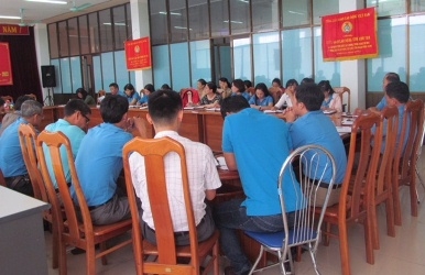 Chi bộ Liên đoàn Lao động tỉnh tổ chức học tập,  quán triệt Nghị quyết Trung ương 7, Khóa XII