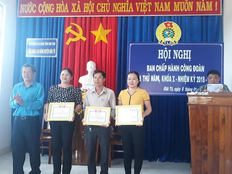 LĐLĐ huyện Đăk Tô tổng kết hoạt động công đoàn và phong trào CNVCLĐ năm 2018