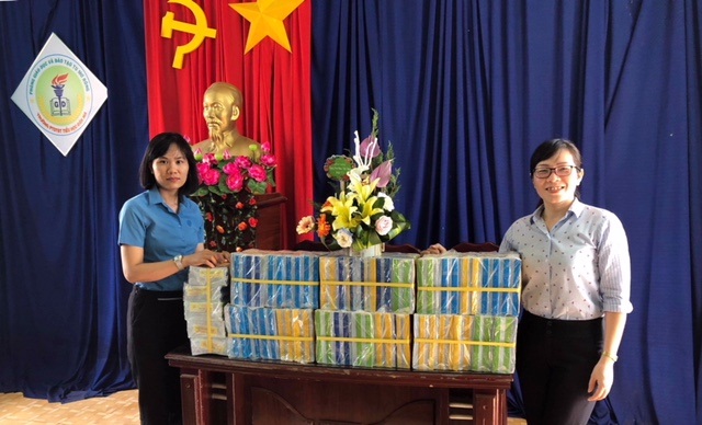LĐLĐ tỉnh Kon Tum: Thăm xã kết nghĩa Đăk Na- huyện Tu Mơ Rông