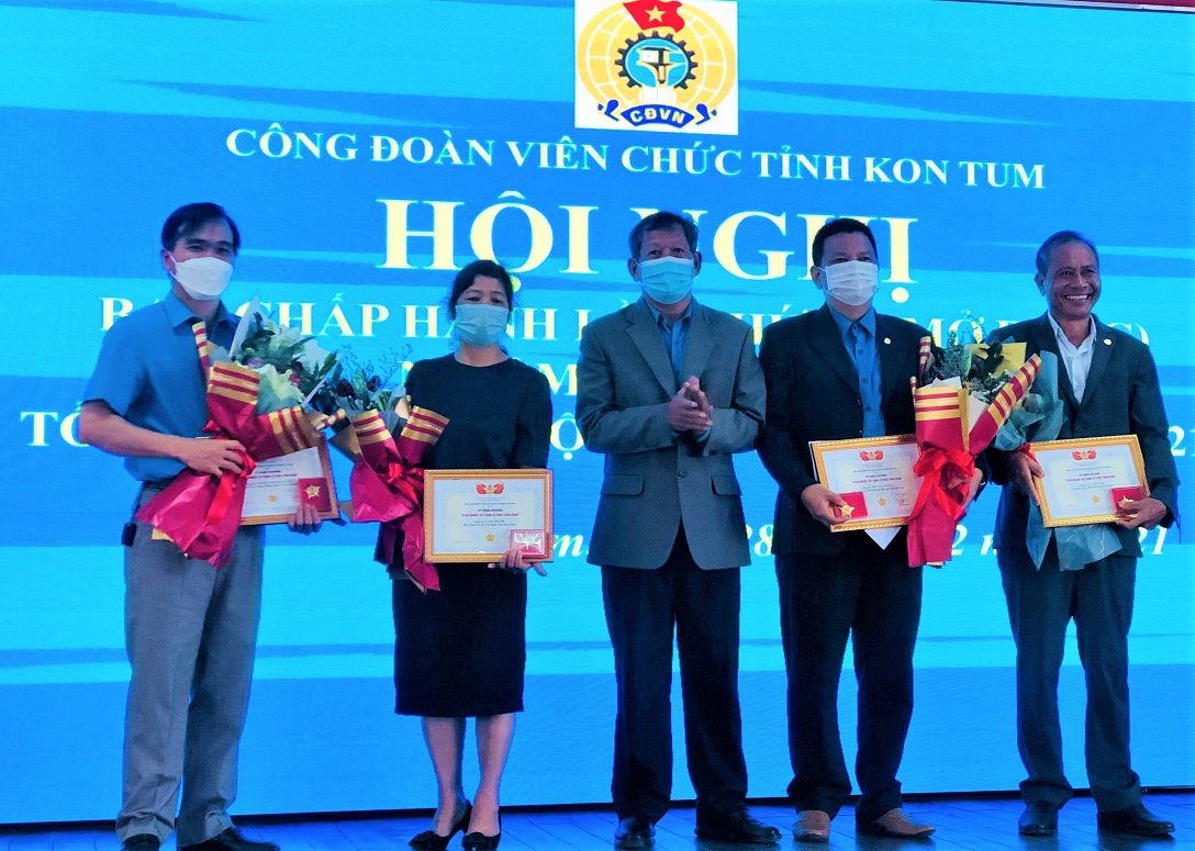 Hội nghị Ban Chấp hành Công đoàn Viên chức tỉnh Kon Tum lần thứ IX (mở rộng), nhiệm kỳ 2018 - 2023