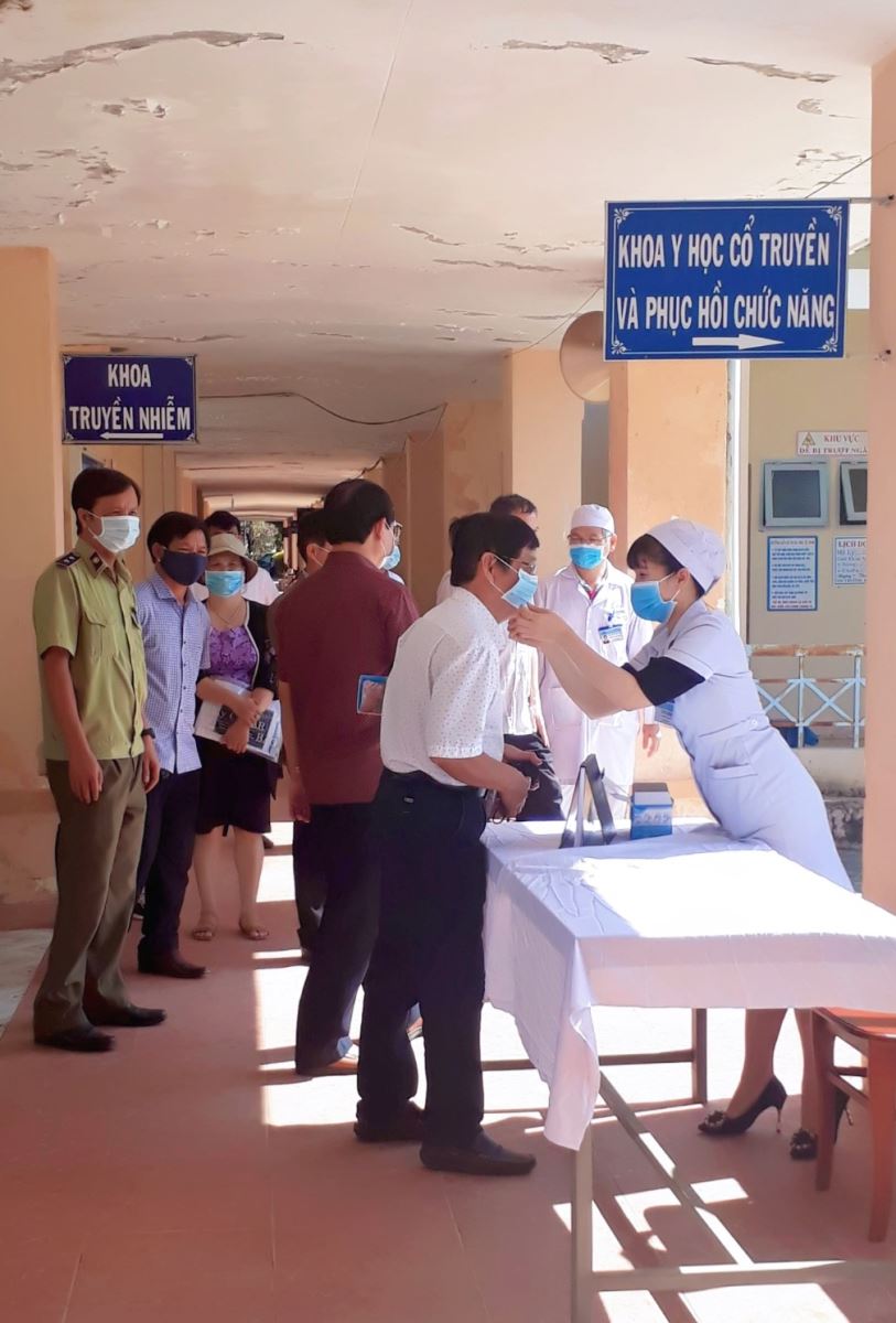 Công đoàn cơ sở Trung tâm y tế huyện Đắk Hà phát động thi đua phòng, chống dịch bệnh viêm đường hô hấp cấp do chủng mới vi rút Corona (Covid-19) gây ra