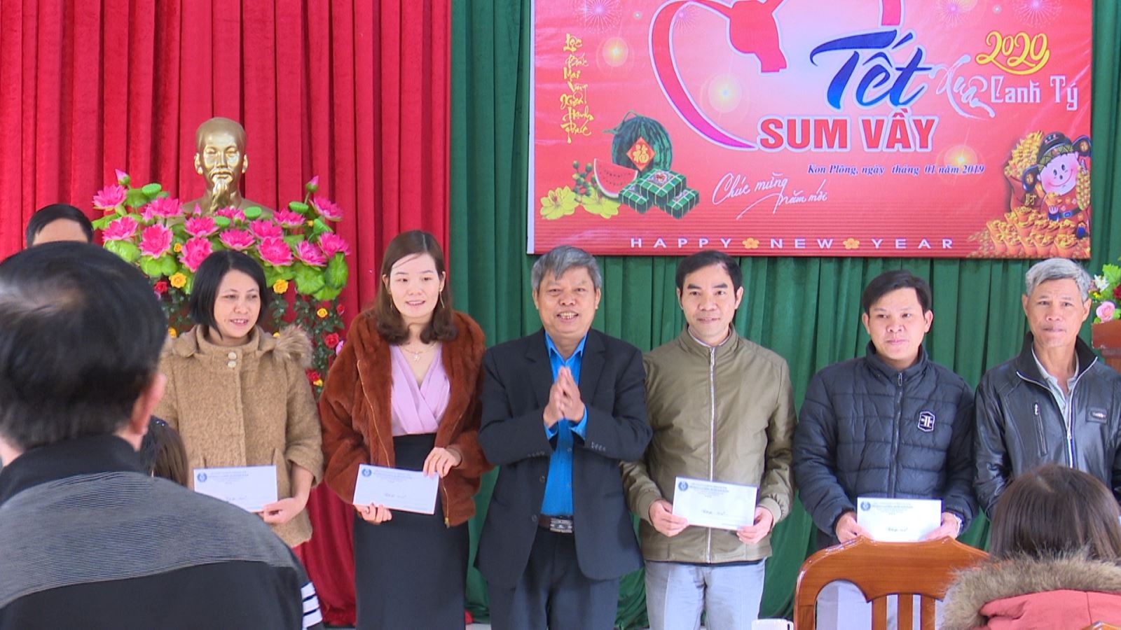 Liên đoàn Lao động huyện KonPlong Tổ chức chương trình “Tết sum vầy” năm 2020