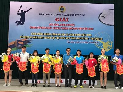 Liên đoàn Lao động thành phố Kon Tum sôi nổi các hoạt động thể thao