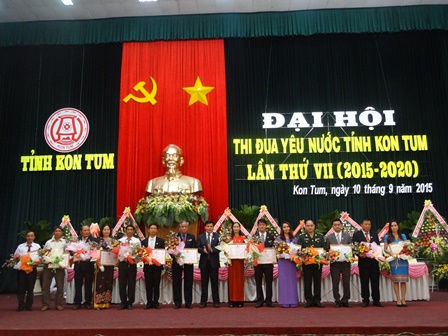 Đại hội thi đua yêu nước tỉnh Kon Tum lần thứ VII (2015-2020) thành công tốt đẹp